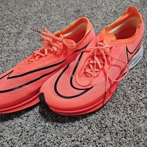 Nike zoomx streakfly